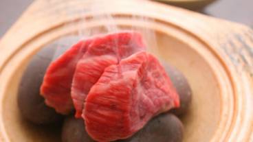 食事・飲み物 / 3