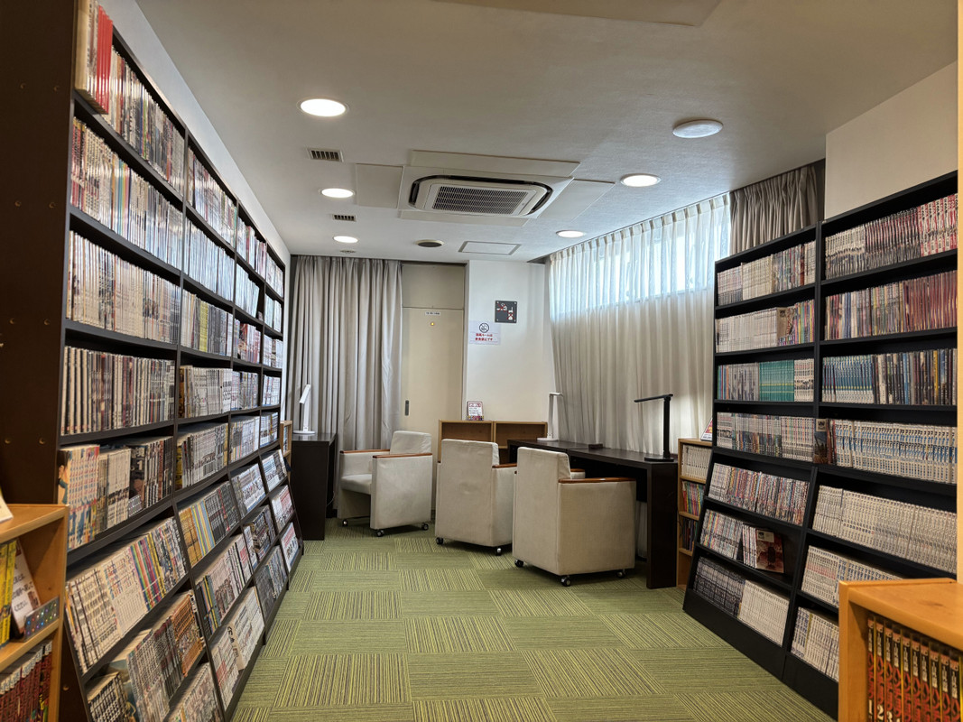 漫画図書館(^^)