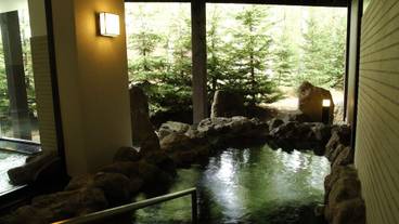 屋内スパ浴槽 / 2