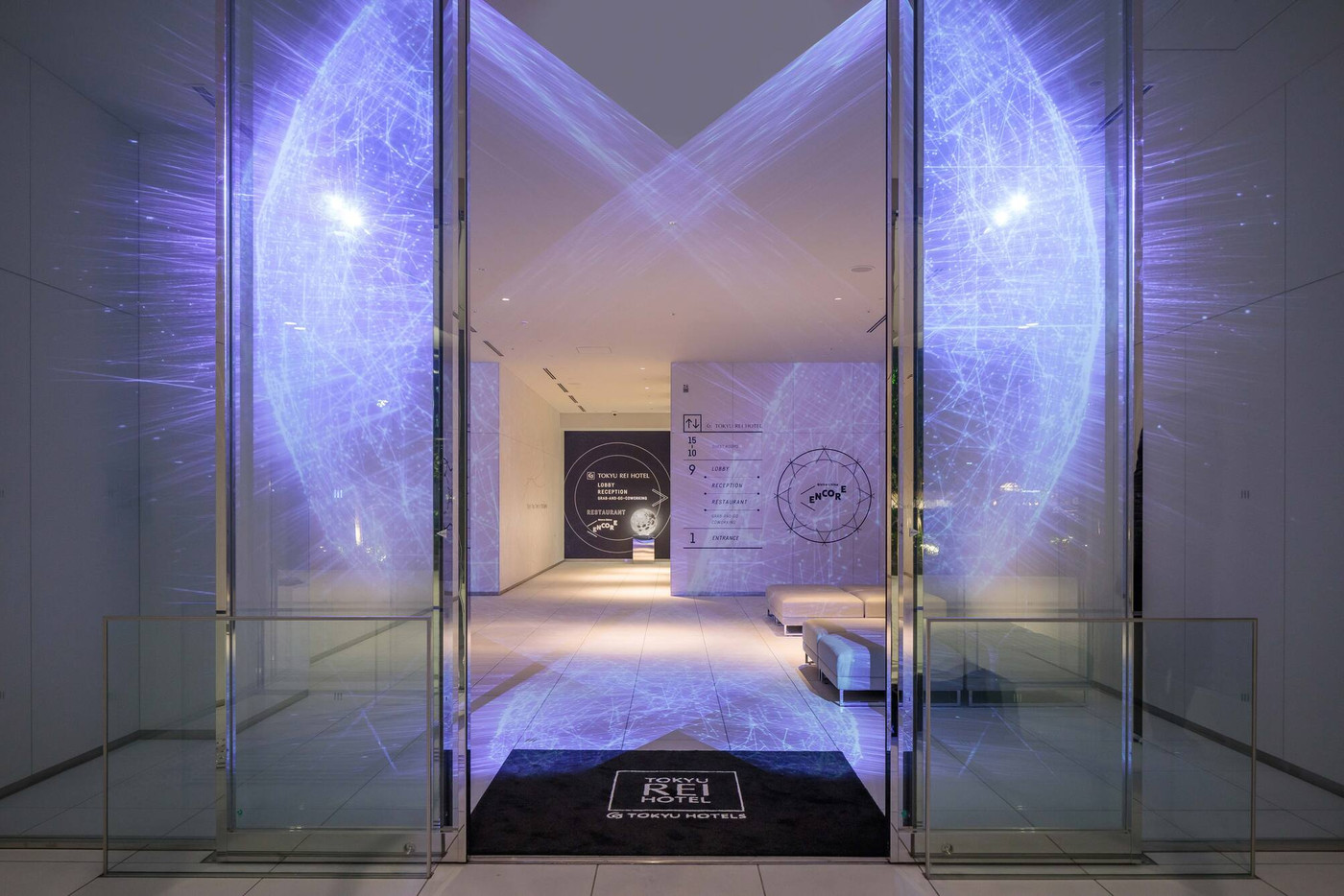 月の輝きに癒される。スタイリッシュなカジュアルホテル4282421