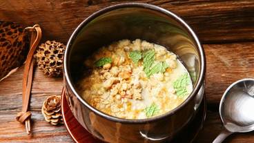 食事・飲み物 / 3