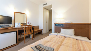 セミダブルルーム 喫煙可