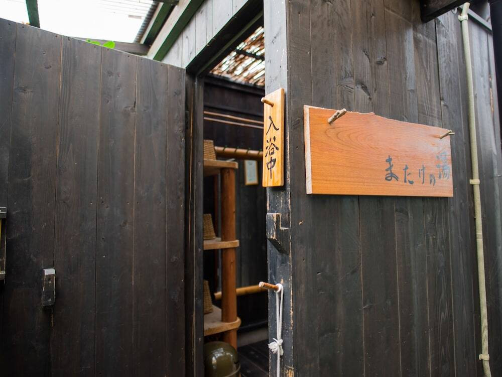 屋内 / 屋外プール