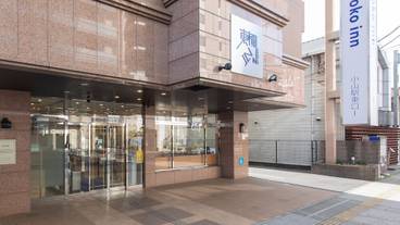 施設の入り口 / 5