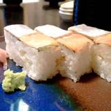 茂美志゛や （モミジヤ）