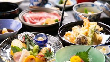 食事・飲み物 / 1