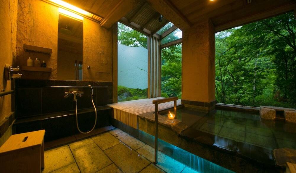 露天風呂付洋室　風呂 / 2