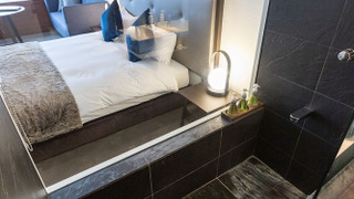 スーペリアホテルルーム(半地下階)