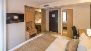 スタンダード ダブルルーム クイーンベッド 1 台