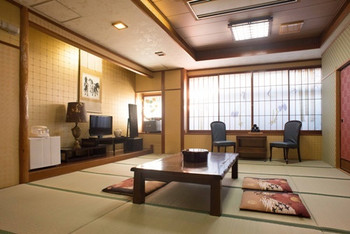 駄菓子コーナーに興奮!完全個室でゆっくり食事ができるホテル4238038