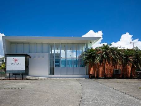 Nirai Beach Villa / 2