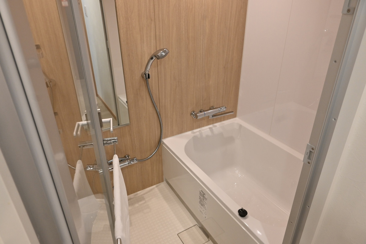 部屋のバスルーム。大浴場があるので使いませんでした。