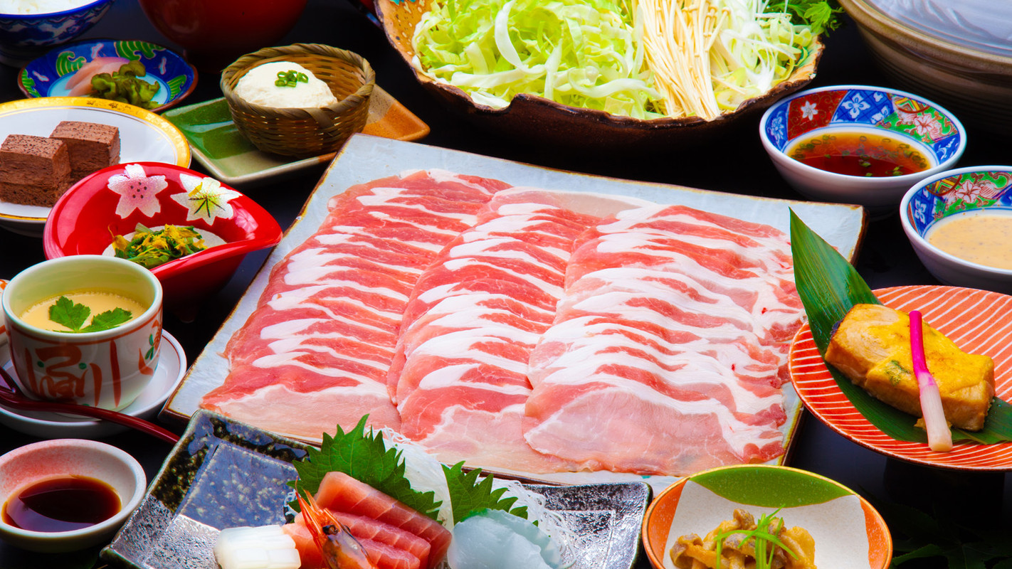 夕食 メガしゃぶ会席一例