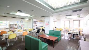 朝食スペース / 10