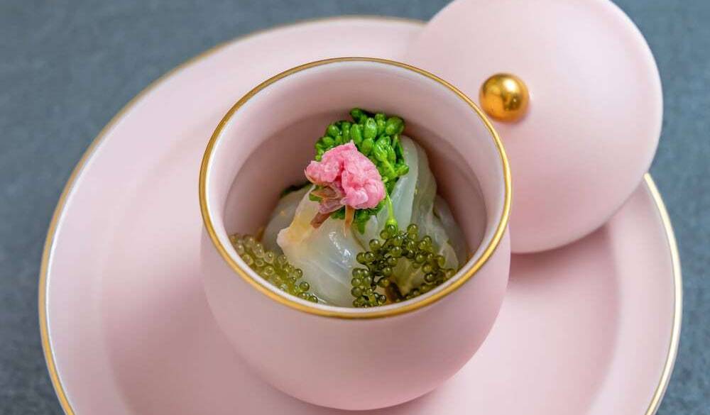 地元の食材を使用 / 5