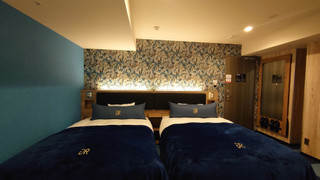 プレミアム ツインルーム ダブルベッド 2 台 禁煙