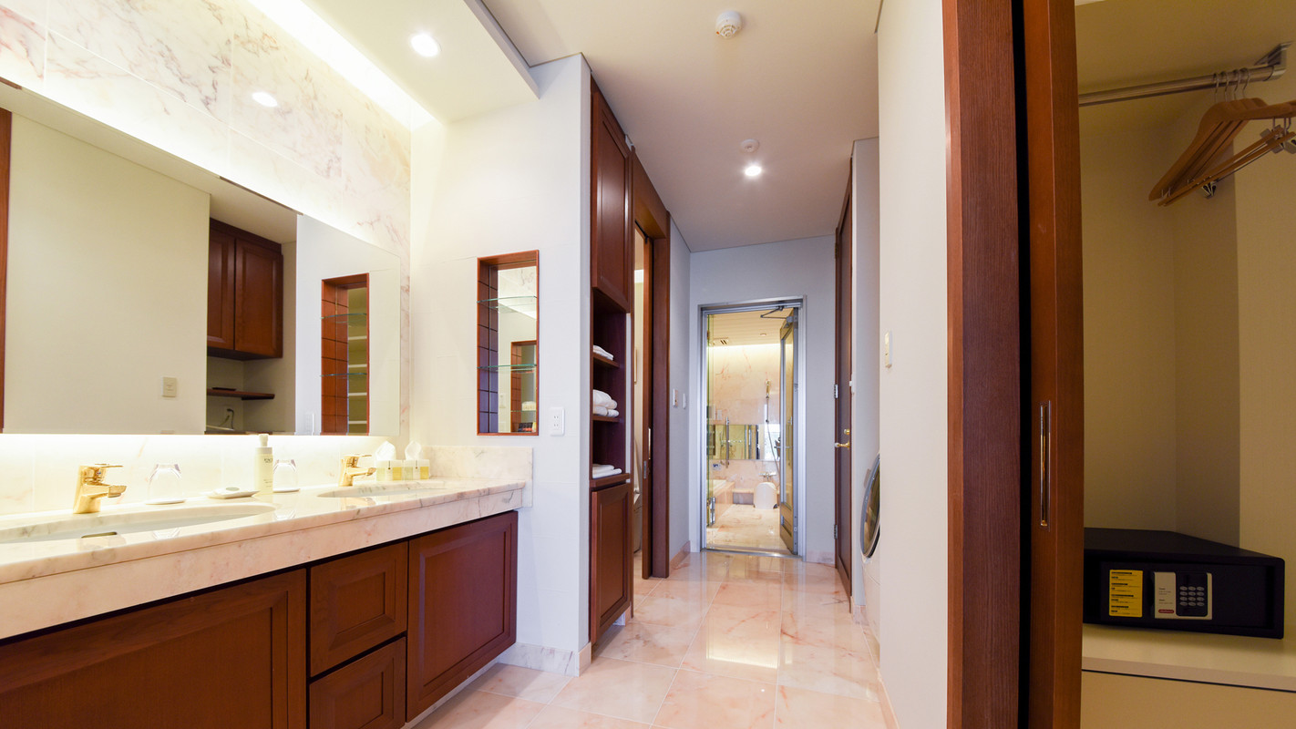 部屋／パウダールーム