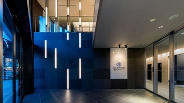 施設の入り口 / 15