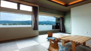 ファミリー ルーム レイクビュー