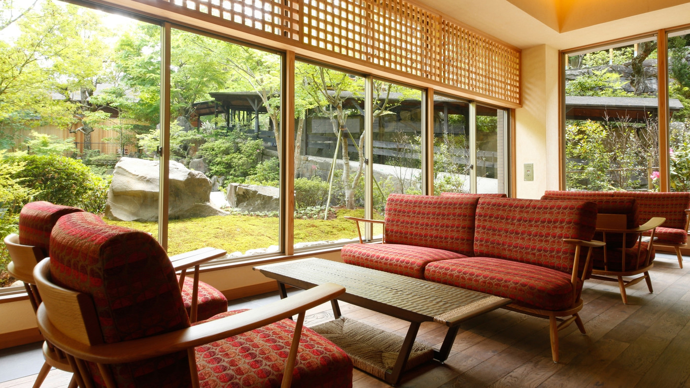 ”離れの宿”で、二人の愛情のメンテナンスは完了。3555657