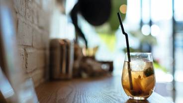 カフェ＆バー / 1