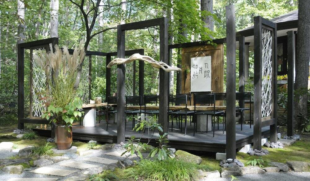 ウッドデッキ / 2