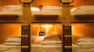 2名隣接ベッド確約 男性専用