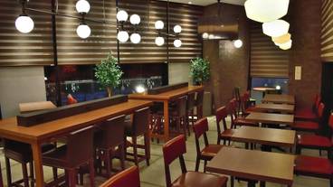 朝食スペース / 10