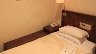 セミダブルルーム 喫煙可