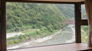 [禁煙] 本館デラックス 洋室 川側