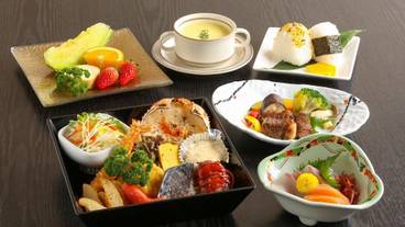 食事・飲み物 / 1