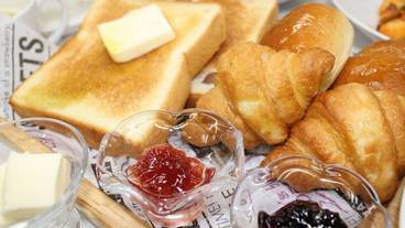 朝食ビュッフェ / 7