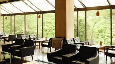 ロビー応接スペース / 7