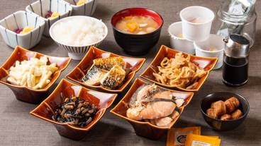 朝食ビュッフェ / 21