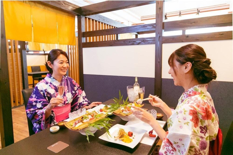 レストラン