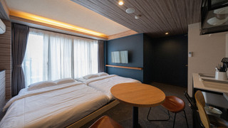 キッチン付きスイートルーム　ダブルベッド2台