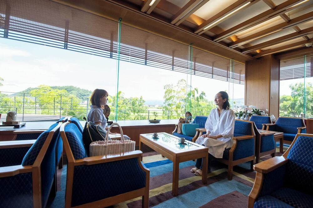 ロビー応接スペース