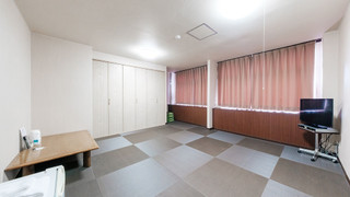 Japanese Room - Quadraple (Non-Smoking)