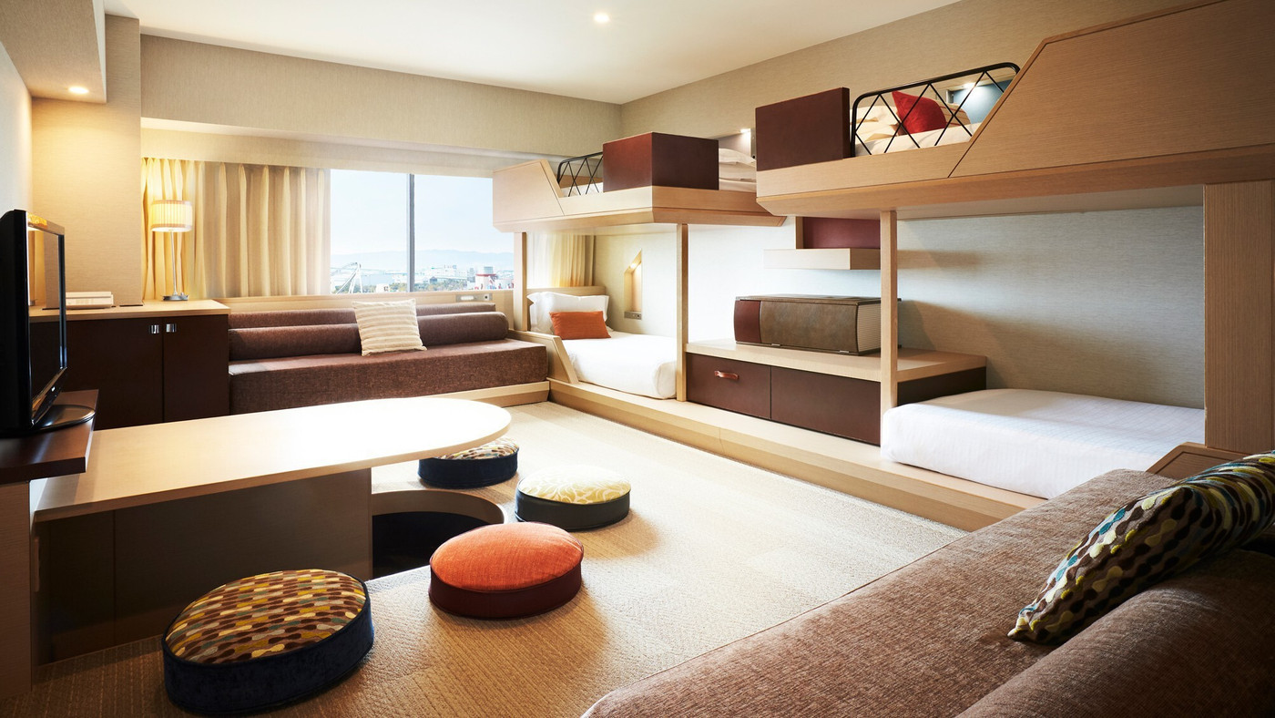 USJまで徒歩約4分、ユニバーサルシティ駅まで約3分3386141