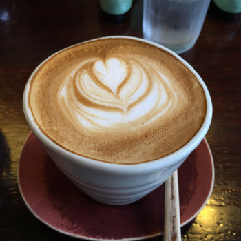「和カフェ 茶囲家」ドリンク 691208 キャフェラテ(ホッツ)210円