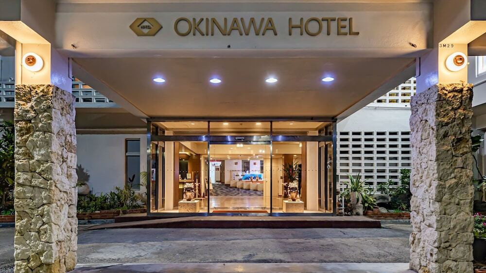 施設の正面