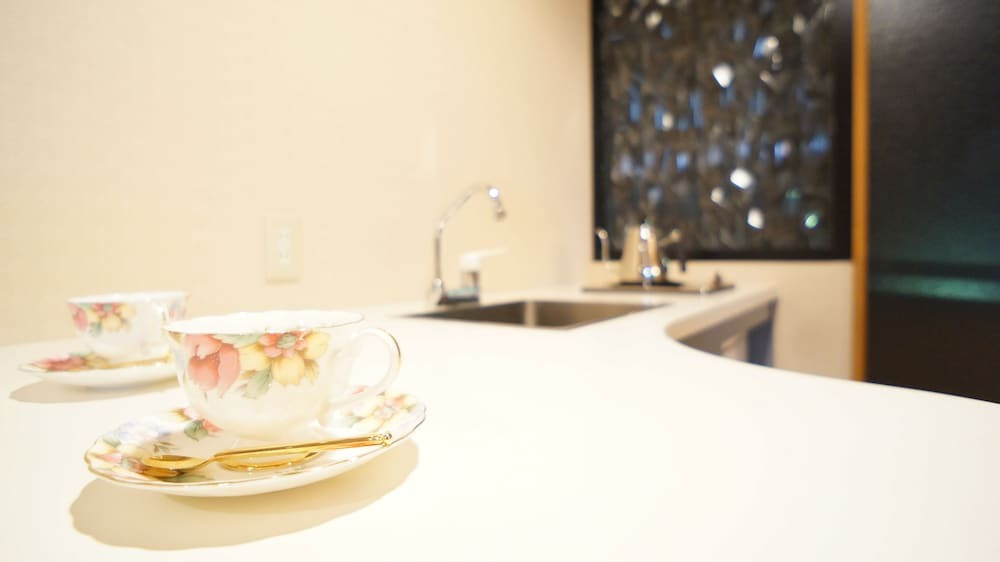 客室内のダイニングエリア