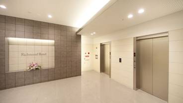 施設の入り口 / 5