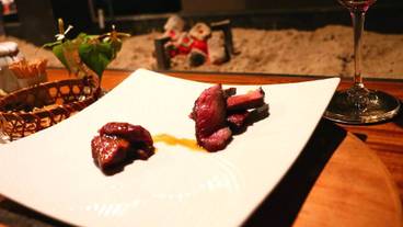 食事・飲み物 / 13