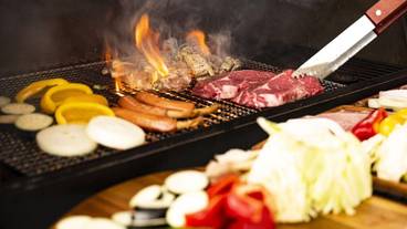 食事・飲み物 / 1