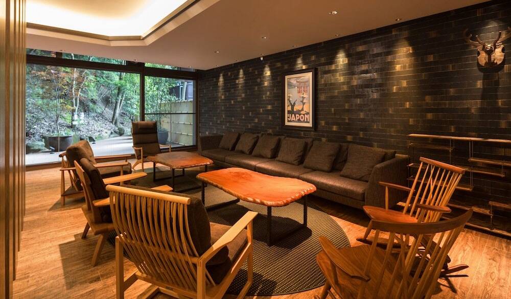 ゲストラウンジ こもLe美 / 1