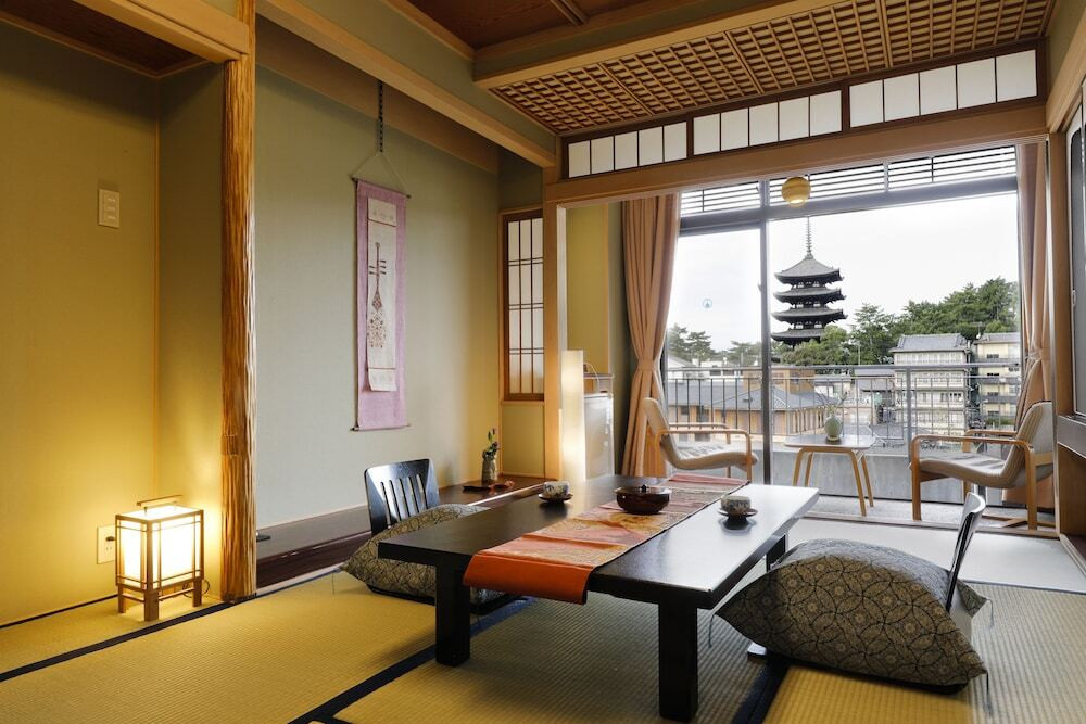 5. お部屋も展望風呂も窓の外には五重塔♡景色抜群「古都奈良の宿 飛鳥荘」 3513954