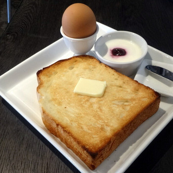「グッドモーニング カフェ 千駄ヶ谷店」 料理 46357083 スーパーモーニングセット（休日版）530円