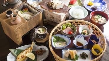 食事・飲み物 / 1