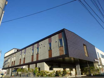 駅から約3分の好立地4087326